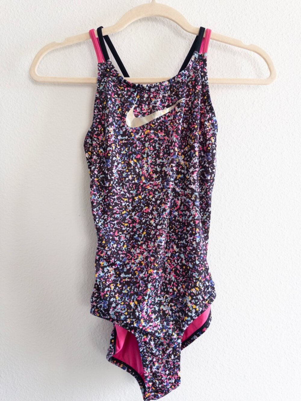 Kids Nike Girls' Pixel Party Spiderback One Piece size Large 12-13 yrs